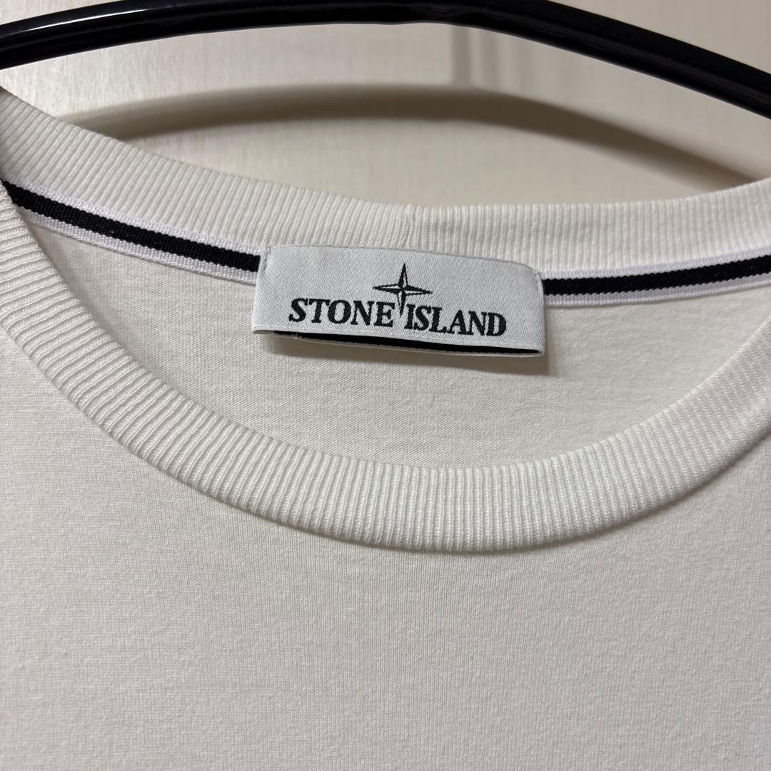 STONE  ストーンアイランド　Tシャツ　刺しゅうロゴ