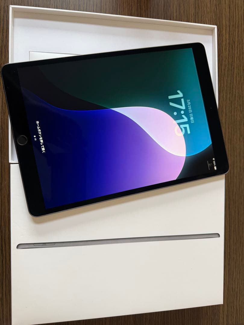 【月末特価】超美品！iPad Air3 スペースグレイ