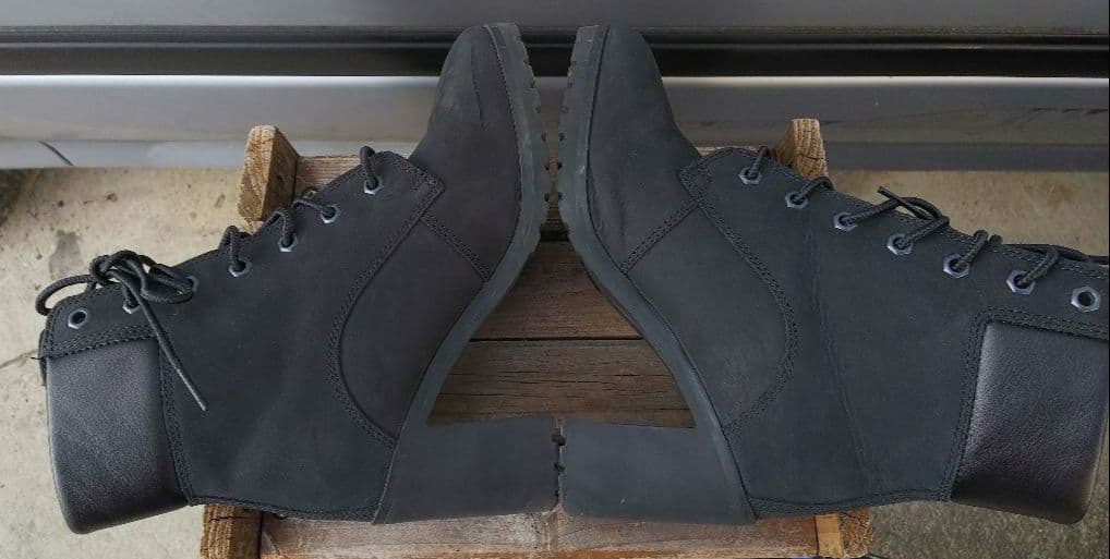 Timberlandティンバーランド6インチスタイルヌバックレザーヒールブーツ