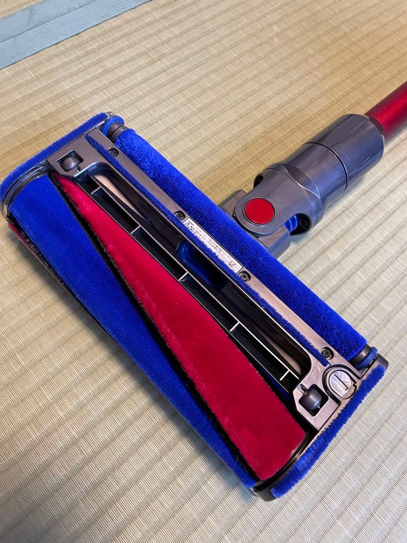 寛人　dyson 掃除機　ダイソン　sv12 美品動作品　フィルター新品