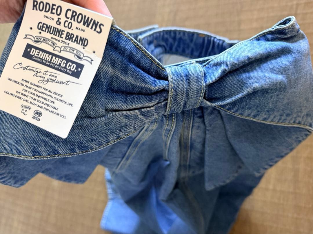 新品 リボン付きワイドレッグデニム大人気のデニムRODEO CROWNS パンツ