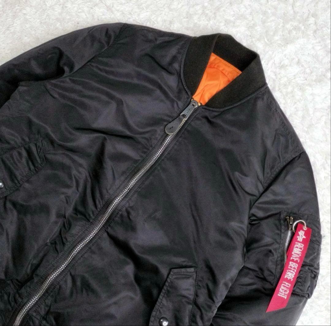 ALPHA INDUSTRIES MA-1 ブラックジャケット