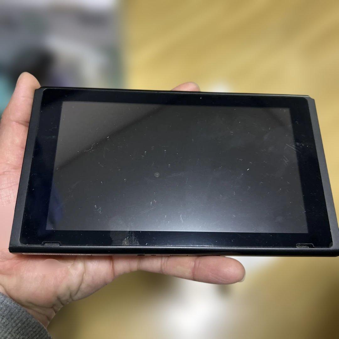 任天堂Switch 本体セット　Switchカバー付