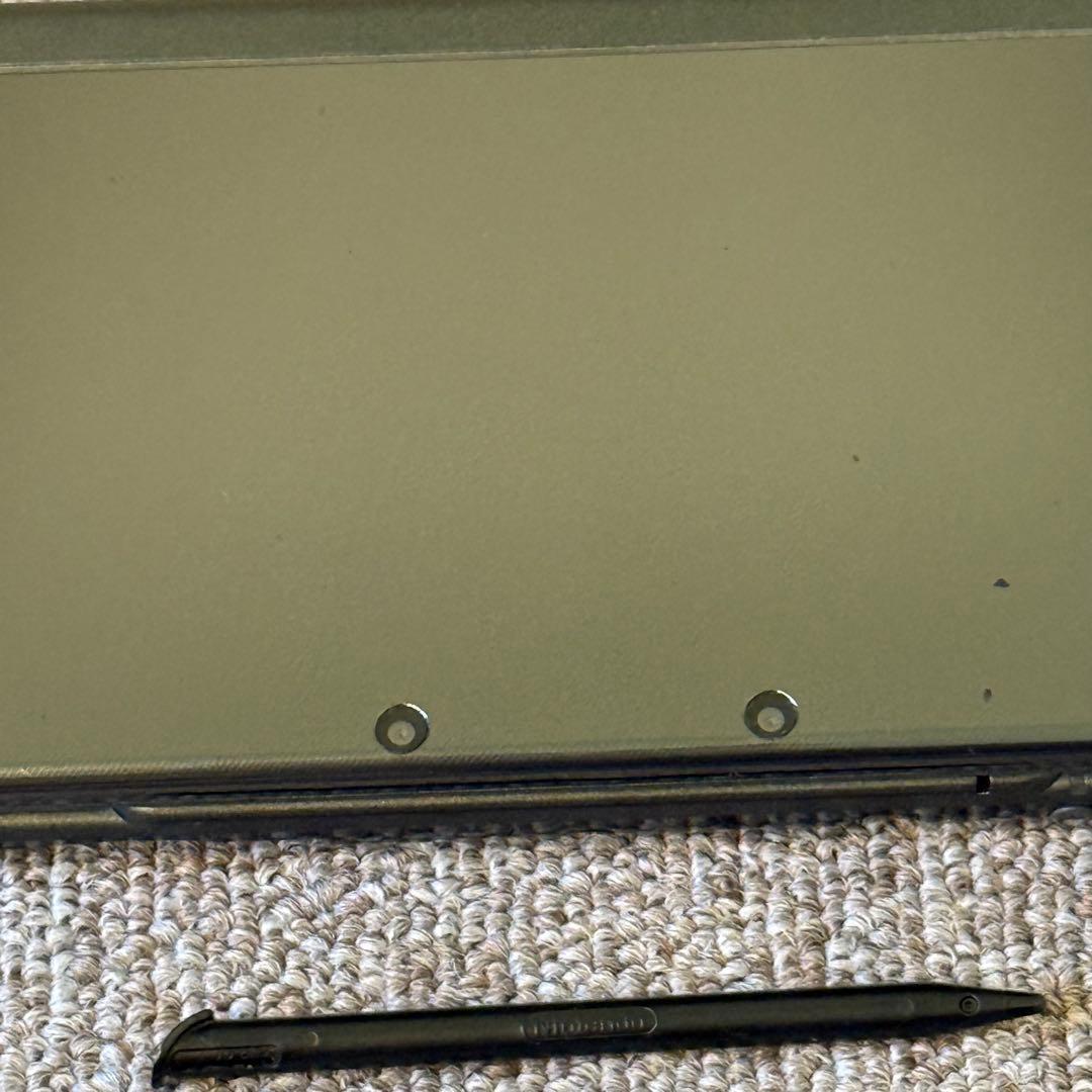Newニンテンドー3DS LL メタリックブラック