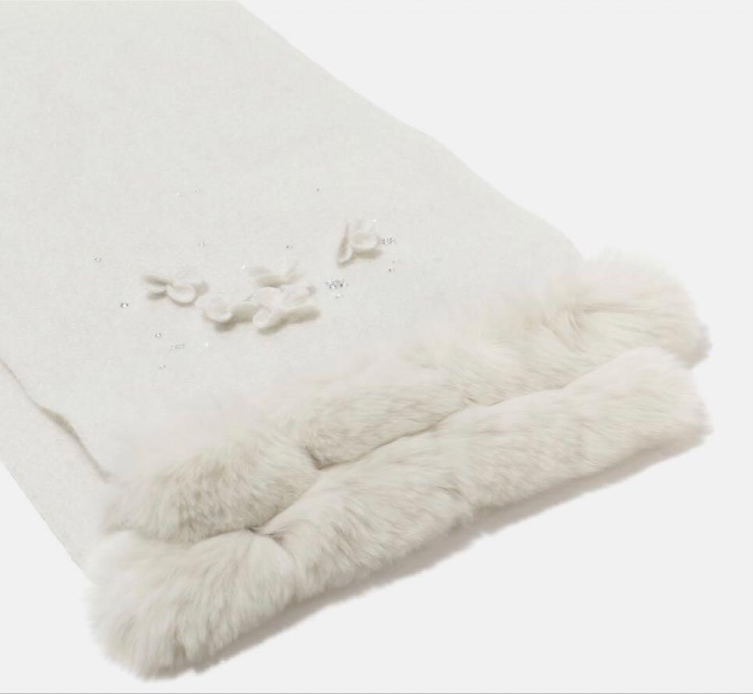 新品未使用カシミヤウール ファー付きプチマフラー　ANTEPRIMA