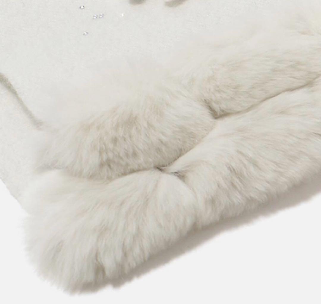 新品未使用カシミヤウール ファー付きプチマフラー　ANTEPRIMA