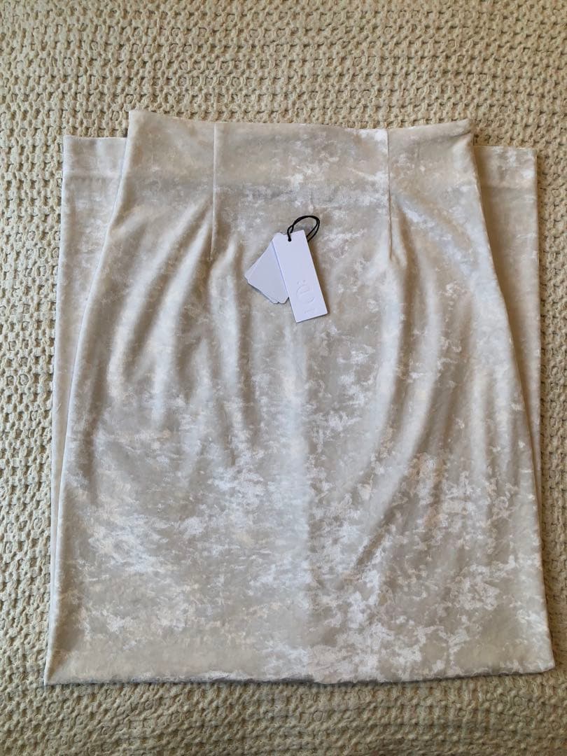 yo biotop lingerie ベルベットタイトスカートサイズ0