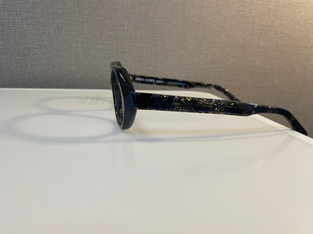 オクタゴナル ブラック サングラス