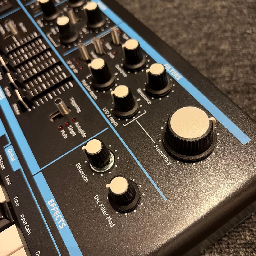 Novation Bass Station II【自宅使用のみ／非喫煙】