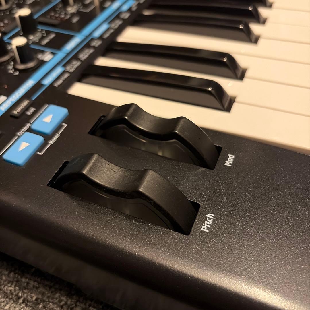 Novation Bass Station II【自宅使用のみ／非喫煙】