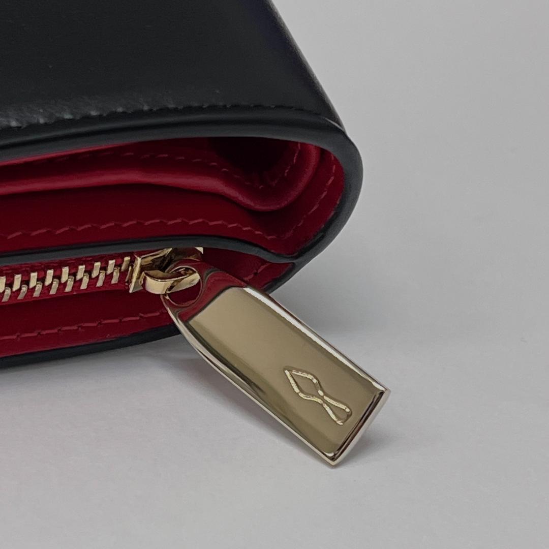 【美品】ルブタン LOUBI54 二つ折り財布 カーフレザー