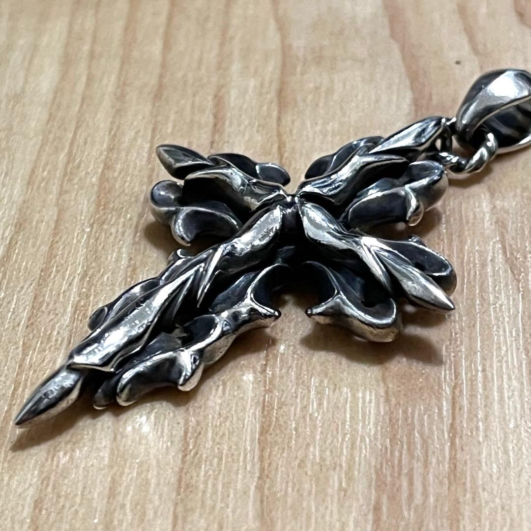 GIGOR ジゴロウ リブロス ペンダント シルバー クロス silver925