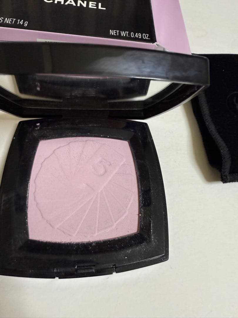 CHANEL レ　タロットドゥシャネル　ラベンダー 14g