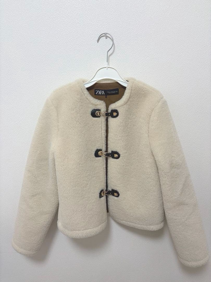 【ZARA】 ダブルフェイストグルボタンジャケット/ファーコート/XS