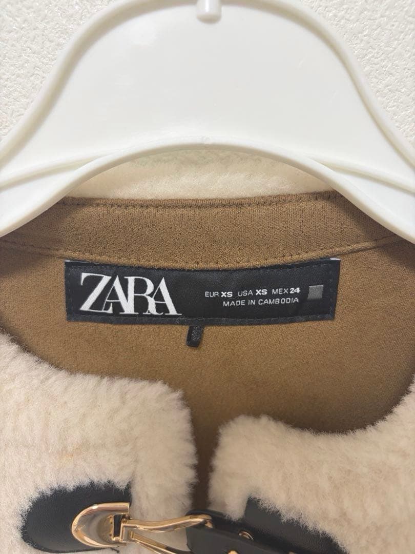 【ZARA】 ダブルフェイストグルボタンジャケット/ファーコート/XS