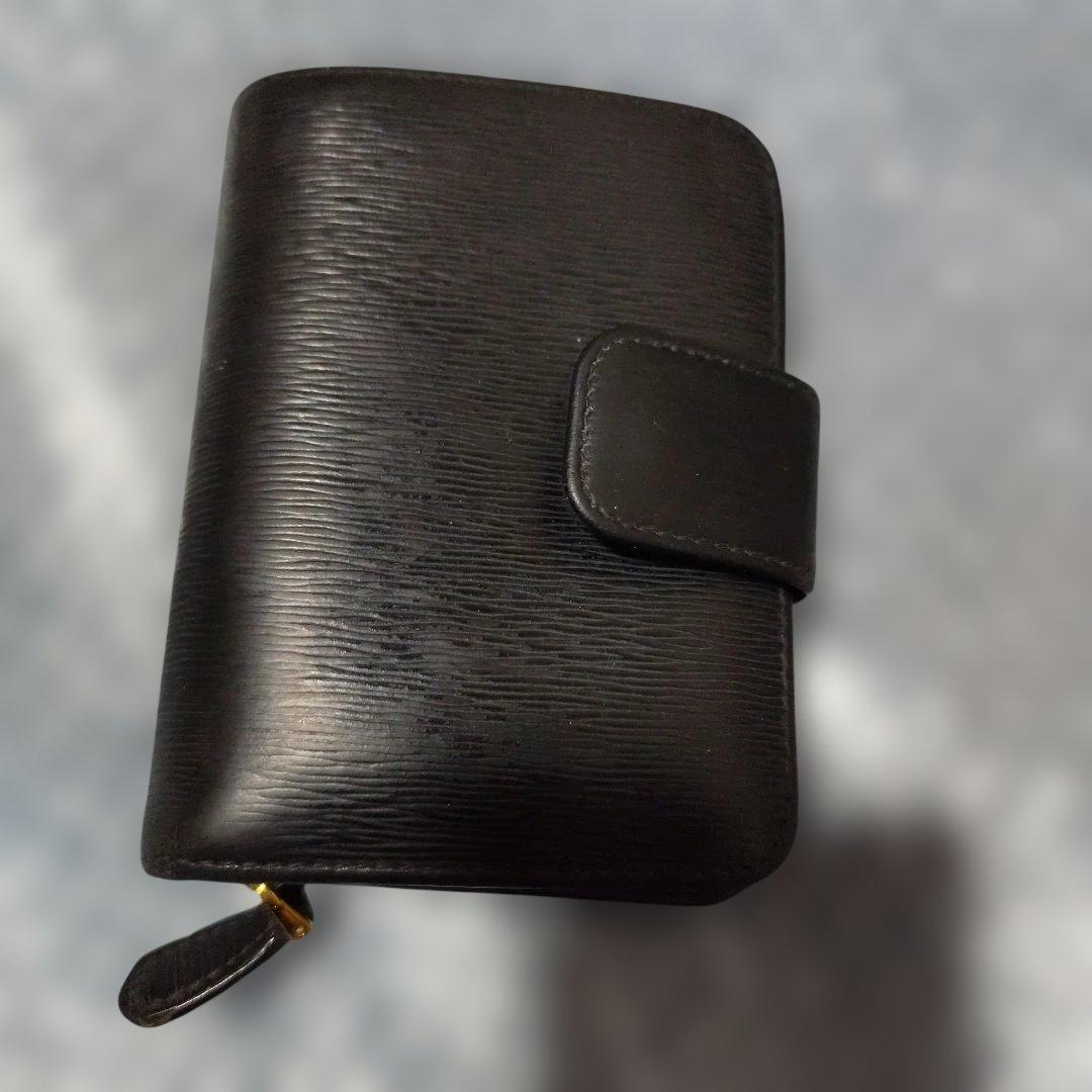 R*I様 PRADA 二つ折り財布 レザー