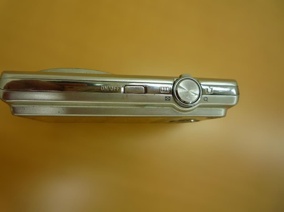 CASIO EXILIM EX-ZS10 デジタルカメラ
