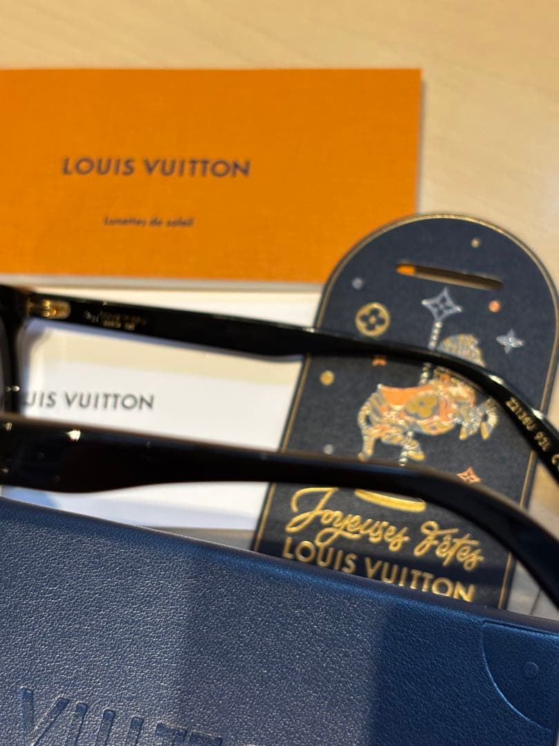 新品LOUIS VUITTON 黒色サングラス・マイ モノグラム レクタングル