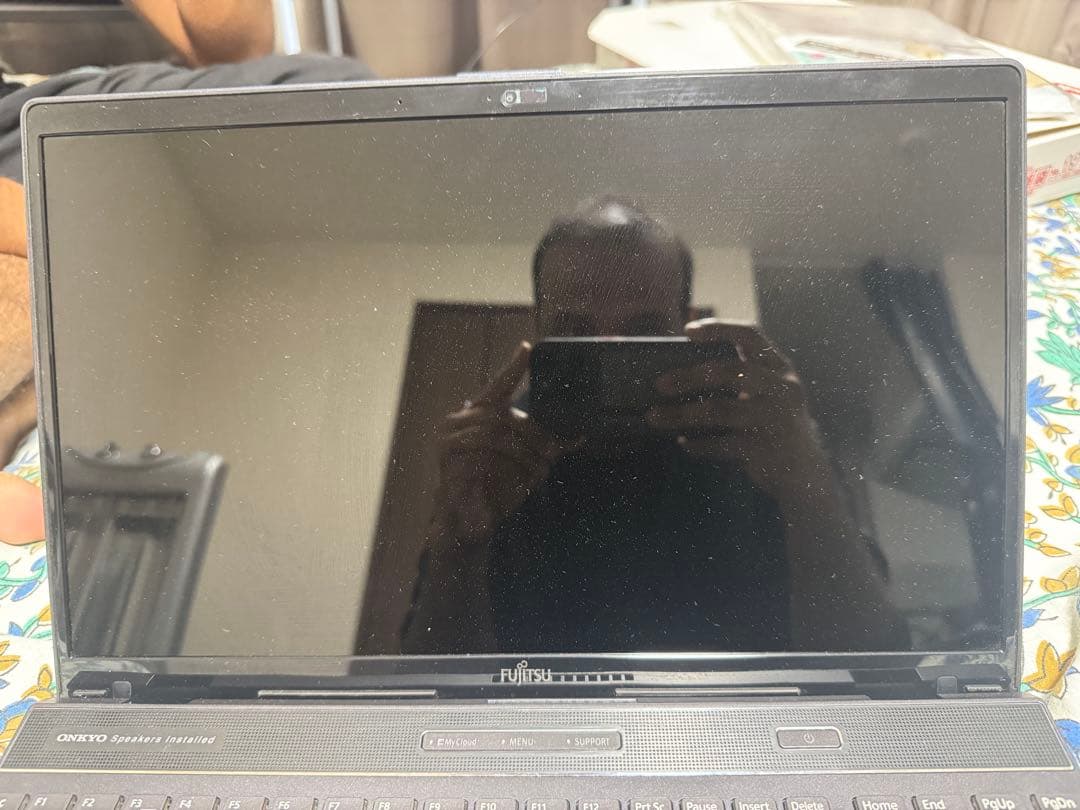 LIFEBOOK FMVA53D1B Core i7 充電器が付属