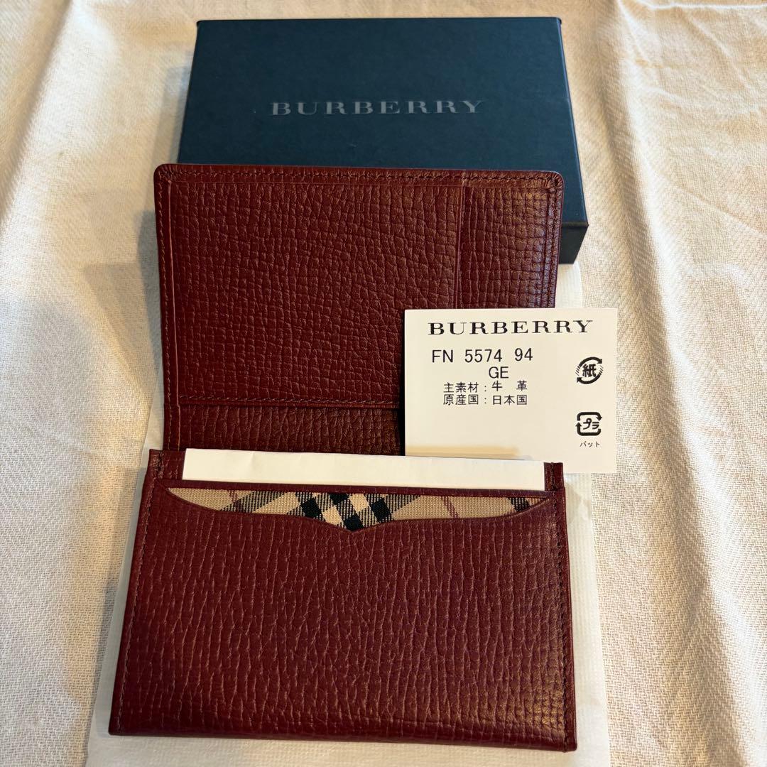 【新品・未使用】Burberry名刺入れ（牛革・国産）