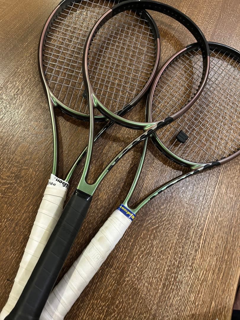 Wilson Blade V8 98 16×19 305g G2
