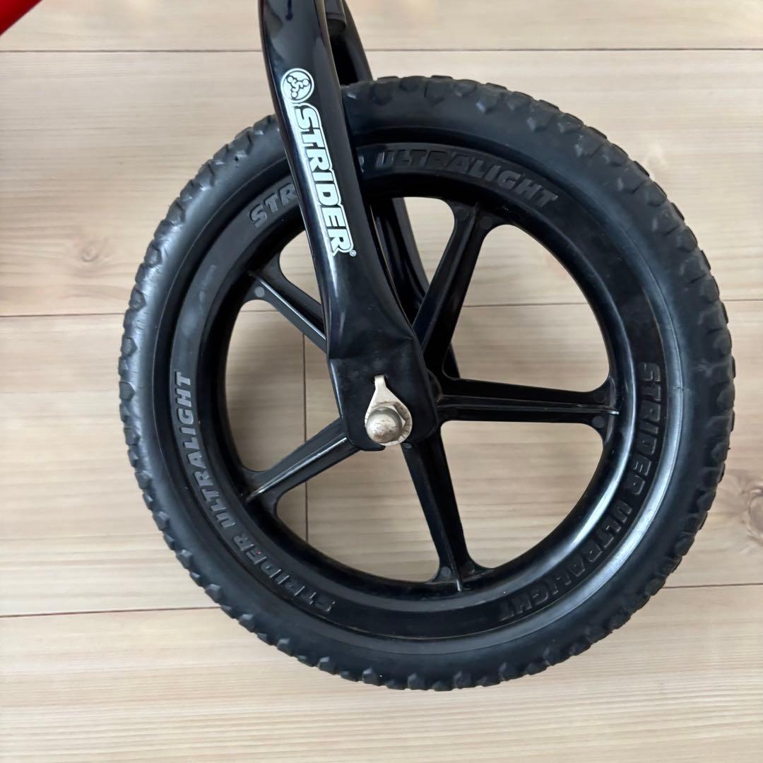 STRIDER スポーツ バランスバイク 赤 12インチ