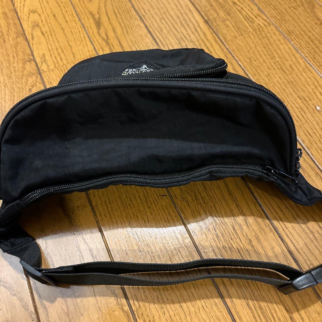 ぺこ　トスタルジック　クロージング　ペコクラブ ボディバッグ・ウエストポーチ 黒