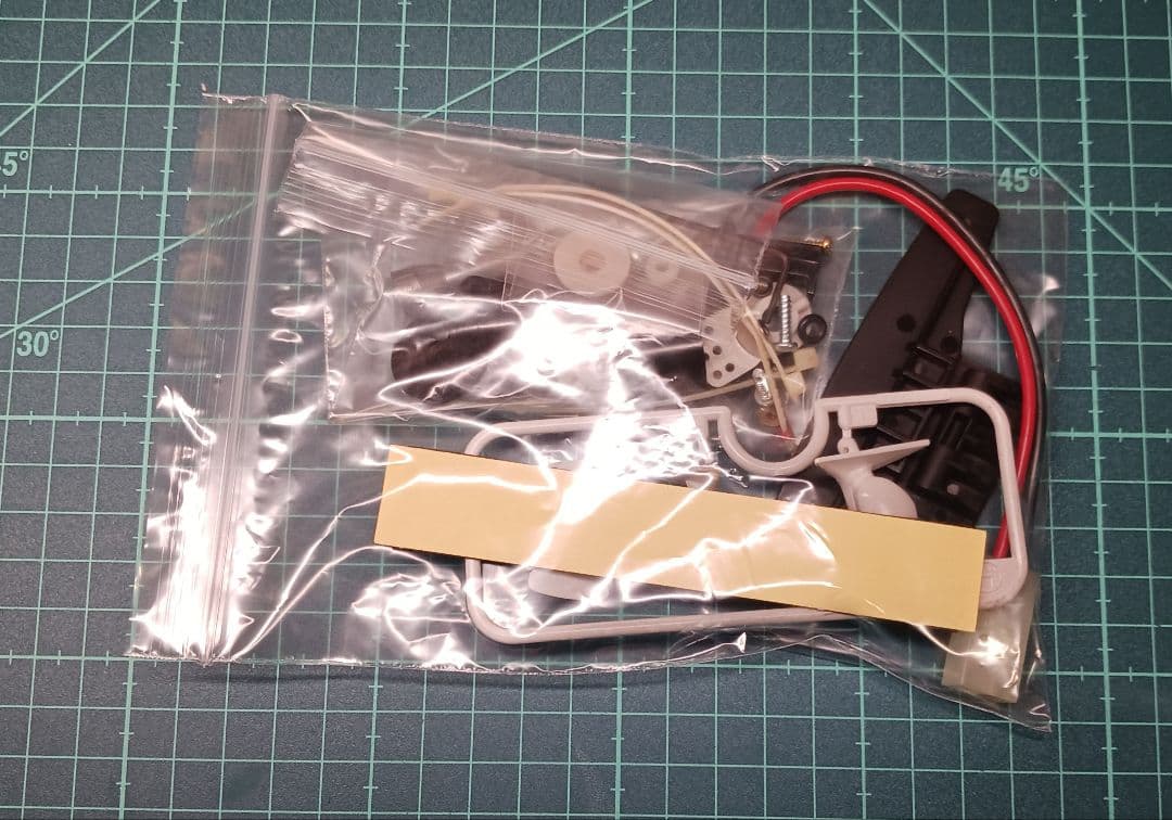 TAMIYA Porsche Boxster ラジコンカー(組み立て途中品)