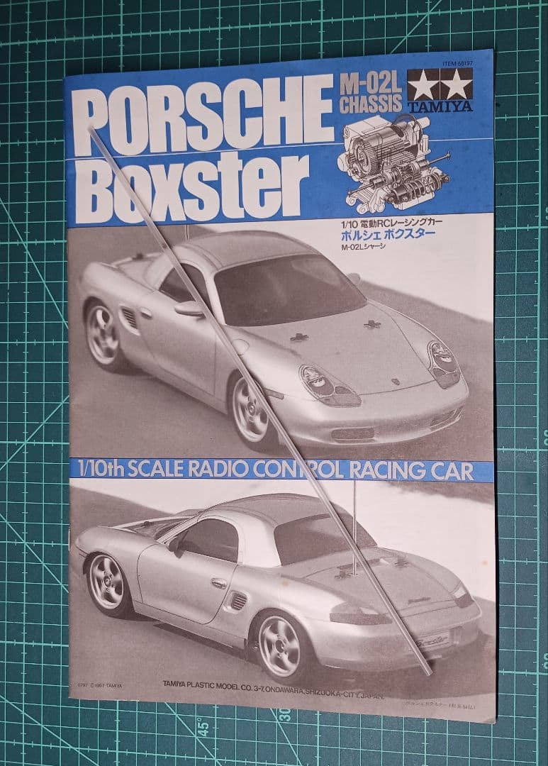 TAMIYA Porsche Boxster ラジコンカー(組み立て途中品)