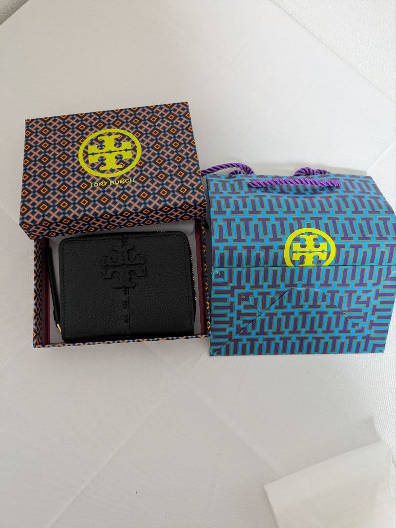 Tory Burch ブラック 二つ折り財布