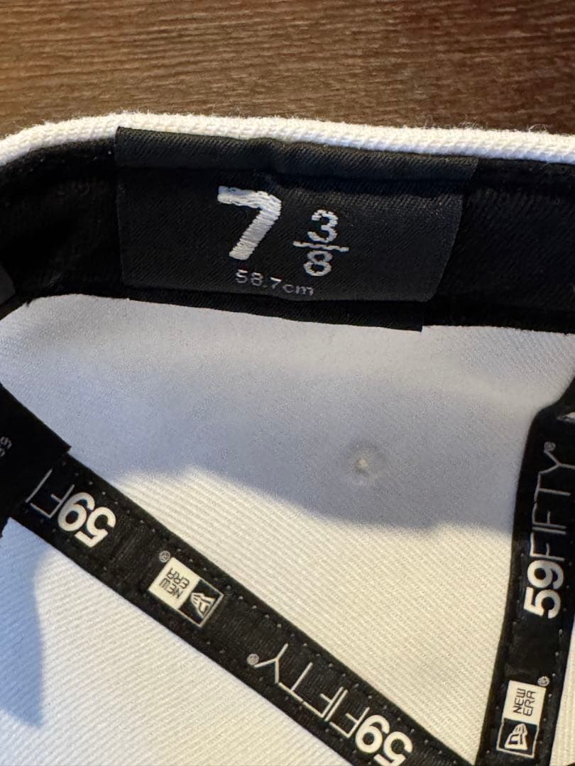 Supreme NEWERA Cap 22SS ホワイト×カーキ