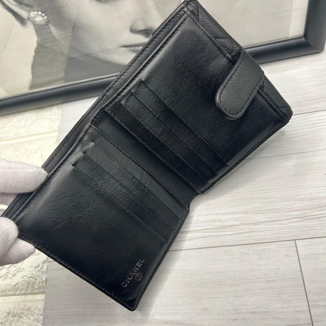 CHANEL キャビアンスキン　マトラッセ　Wホック　二つ折り財布　箱付