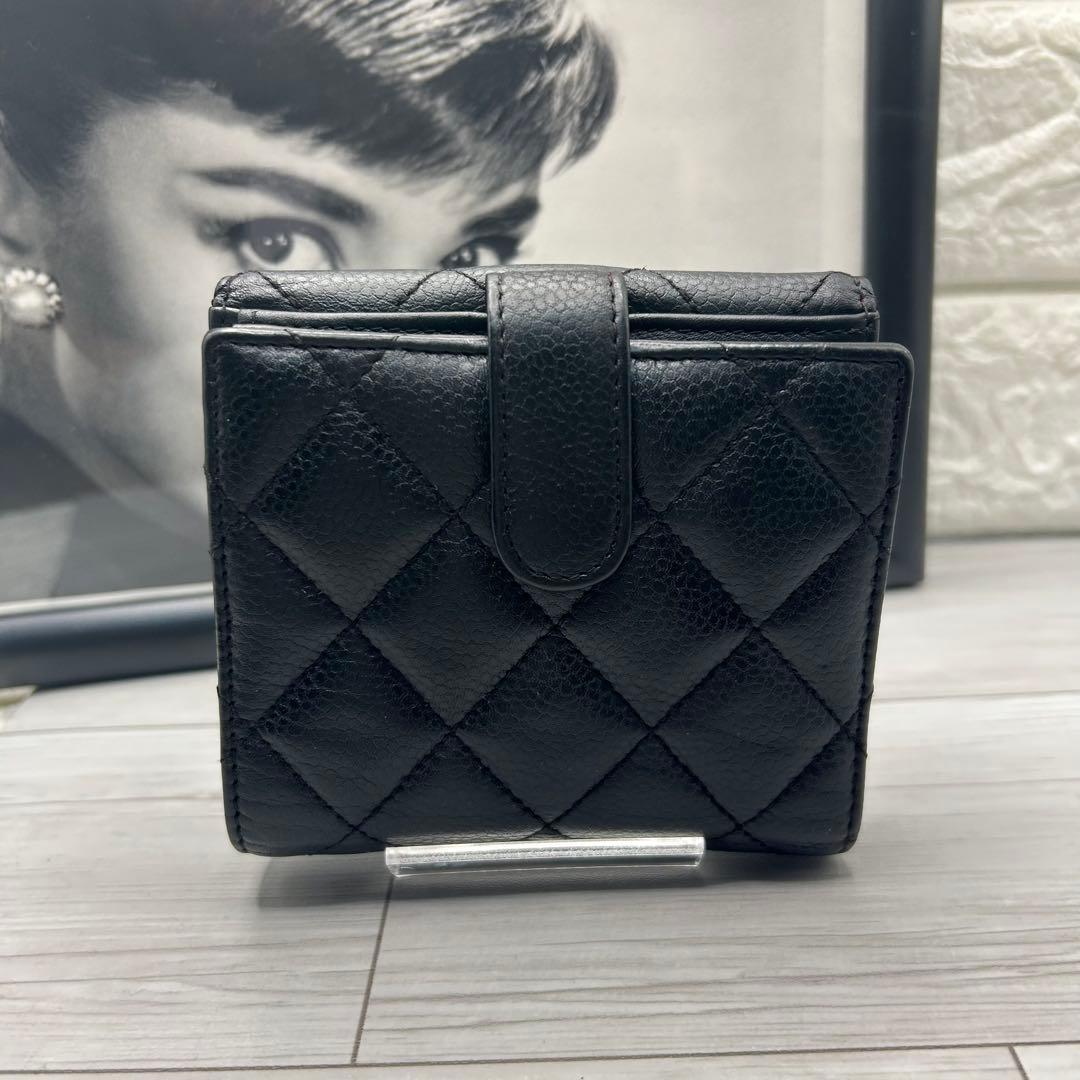 CHANEL キャビアンスキン　マトラッセ　Wホック　二つ折り財布　箱付
