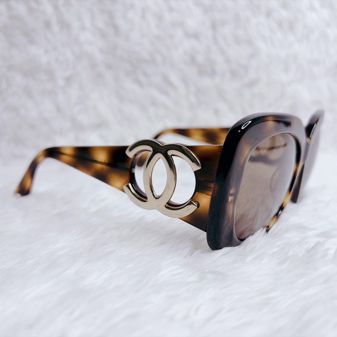 小物 CHANEL archive sunglasses big coco gold