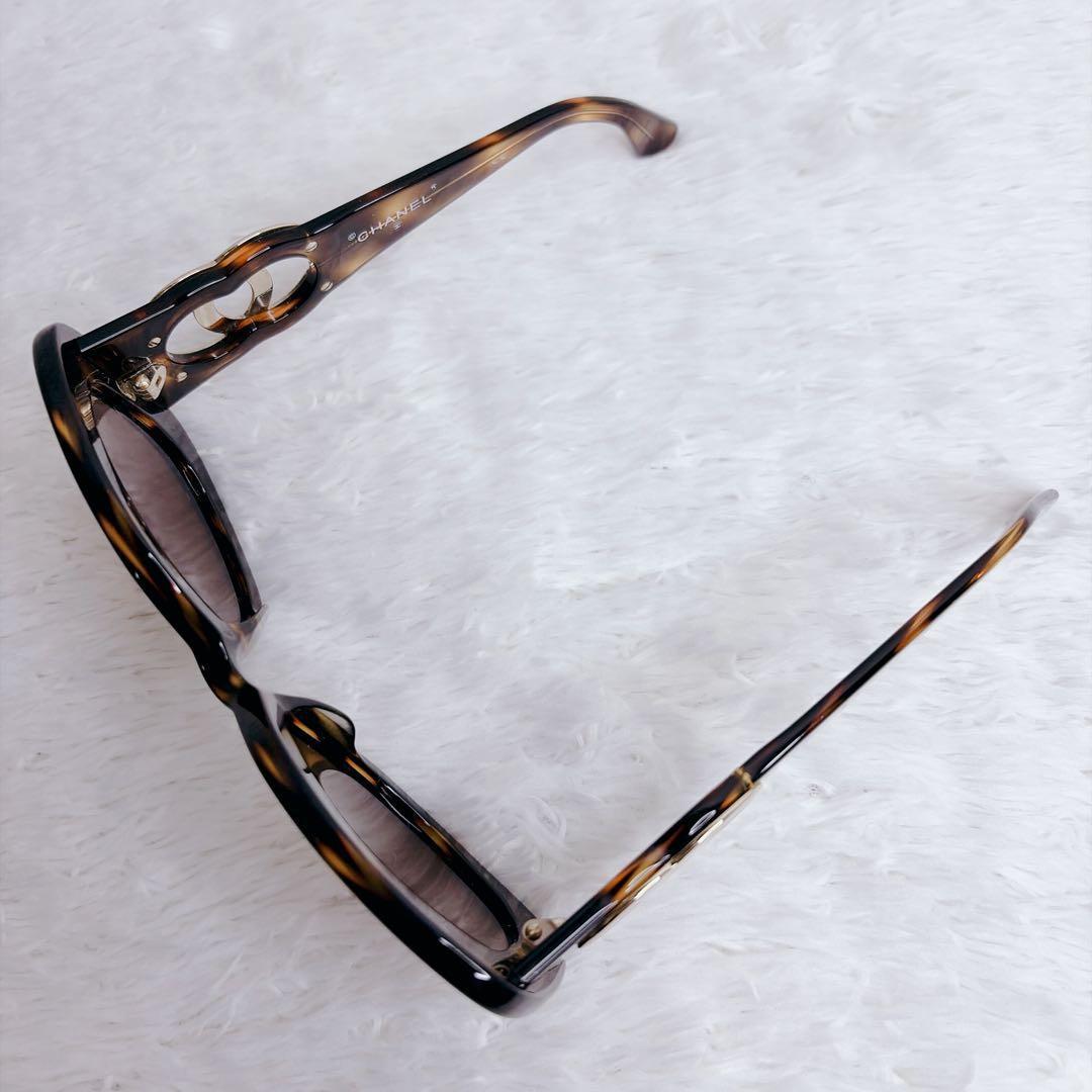 小物 CHANEL archive sunglasses big coco gold