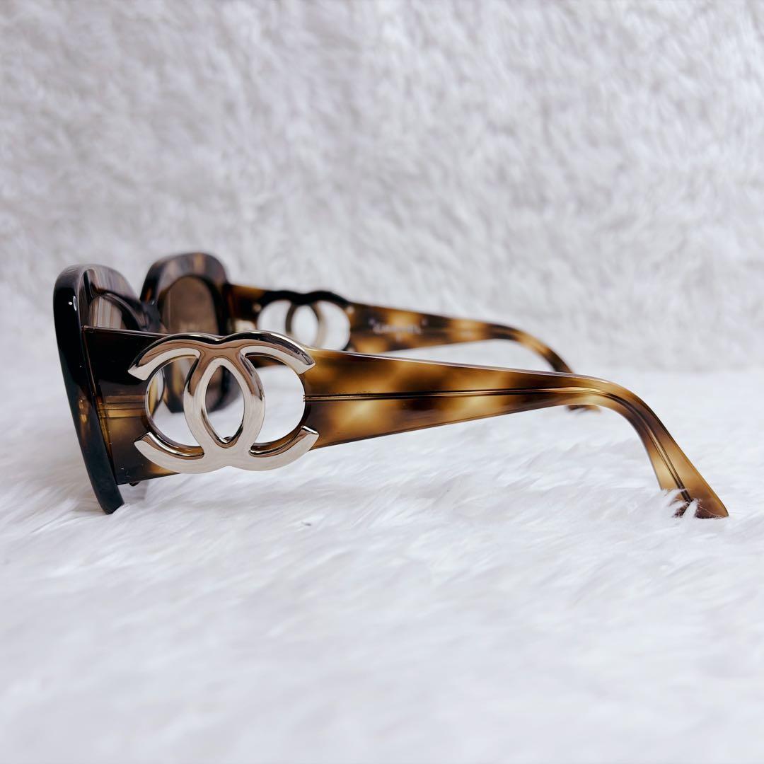 小物 CHANEL archive sunglasses big coco gold
