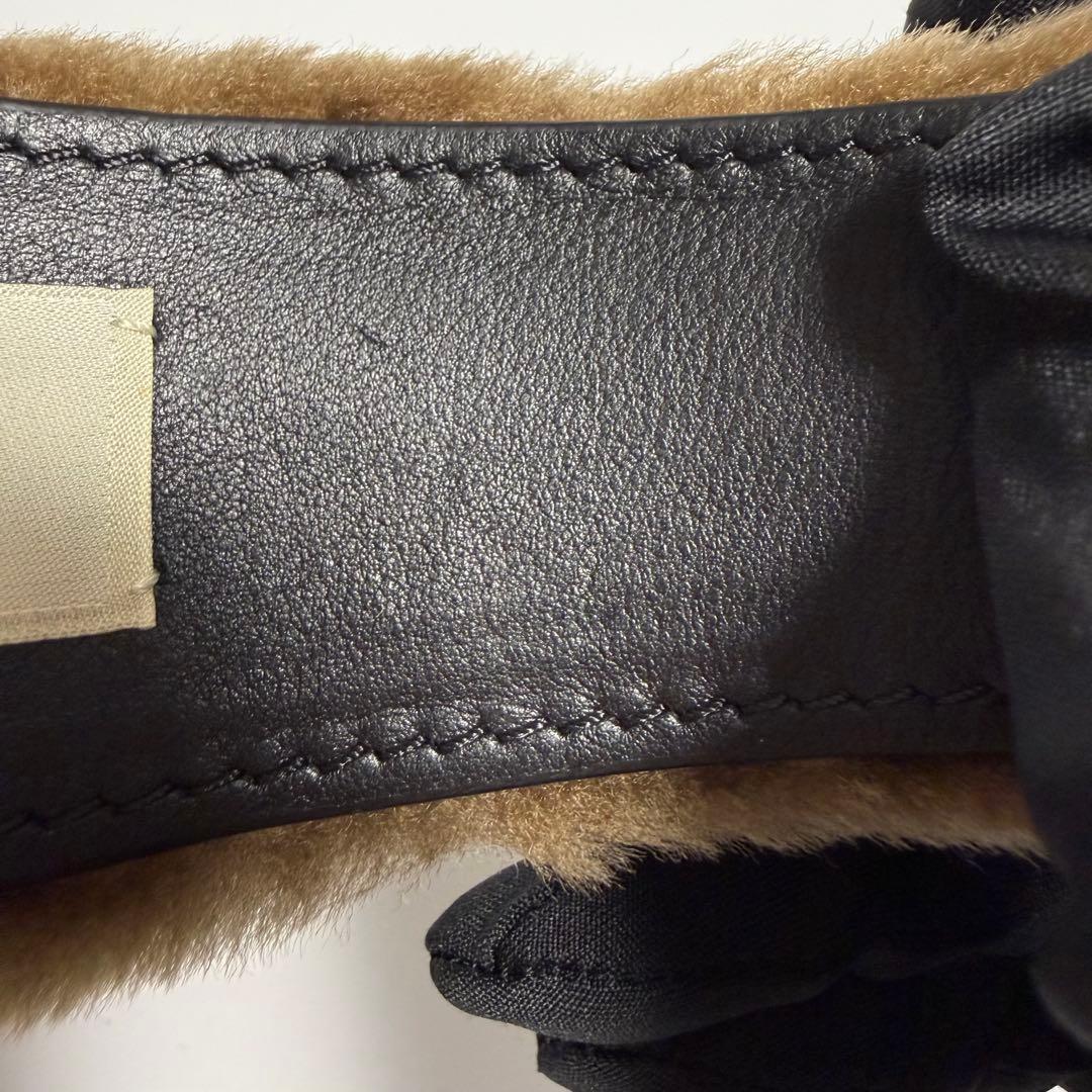 FENDI ズッカ柄 ファー カチューシャ