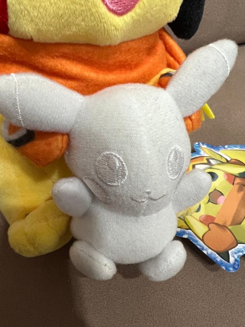 ピカチュウ 雪まつり ぬいぐるみ