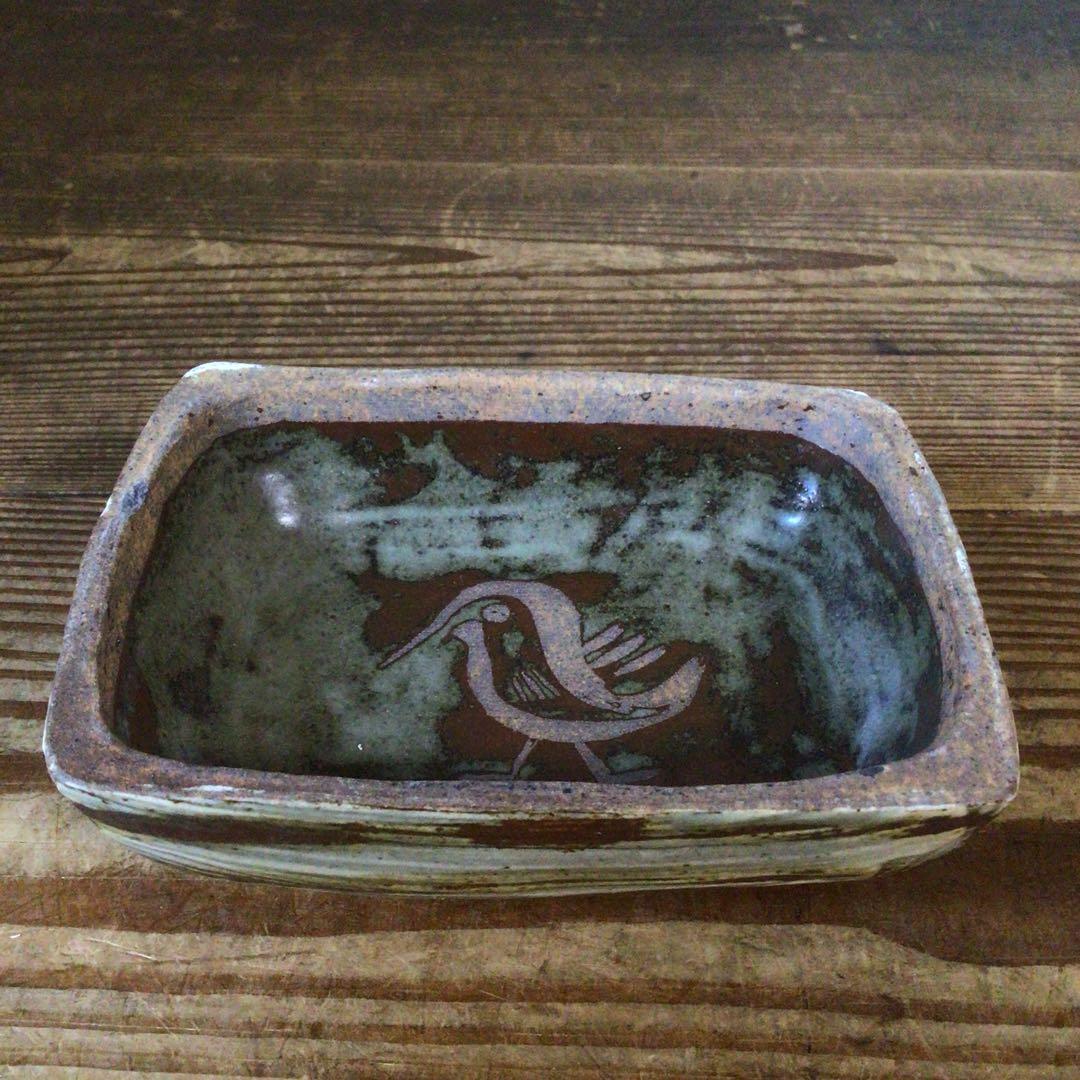 No4081鉄釉　蓋内鳥文　蓋物　合子　小物入れ　陶磁器　民藝　古美術　送料無料