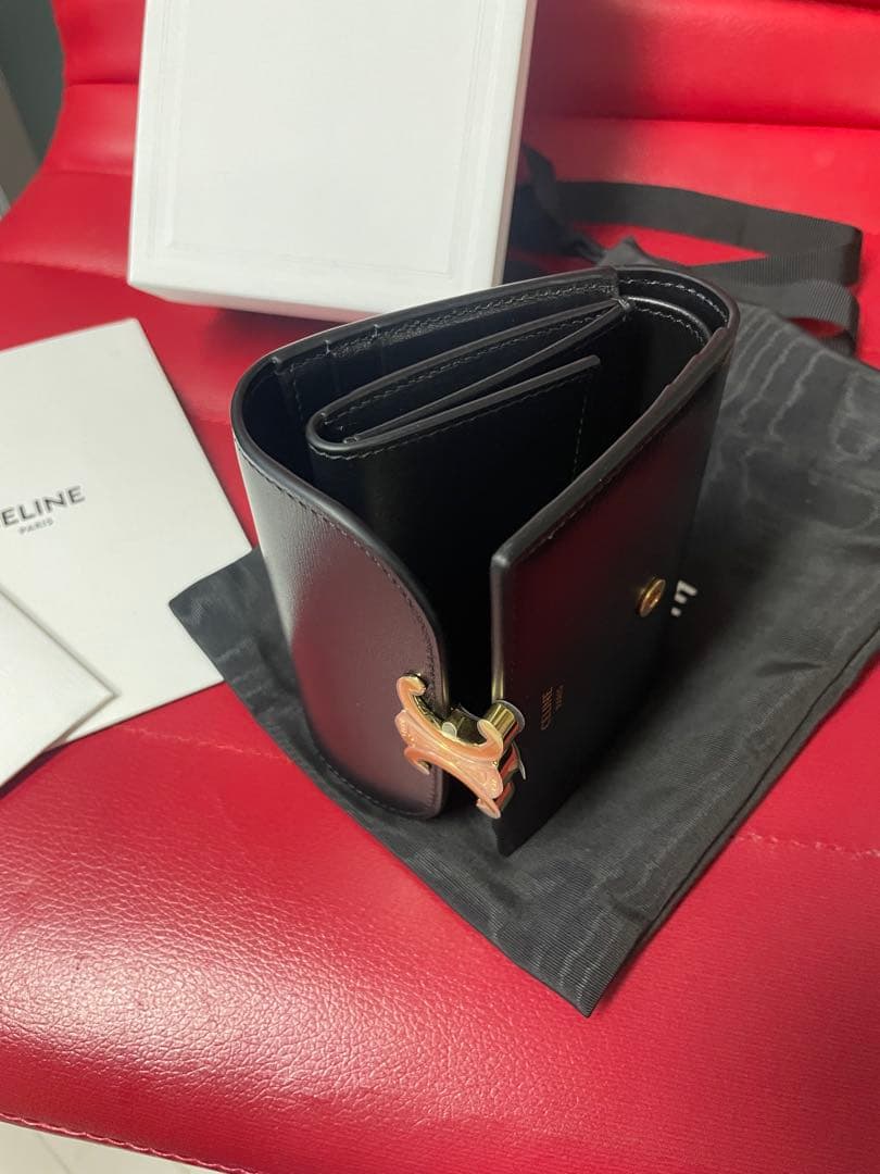CELINE トリオンフ　スモールフラップウォレット