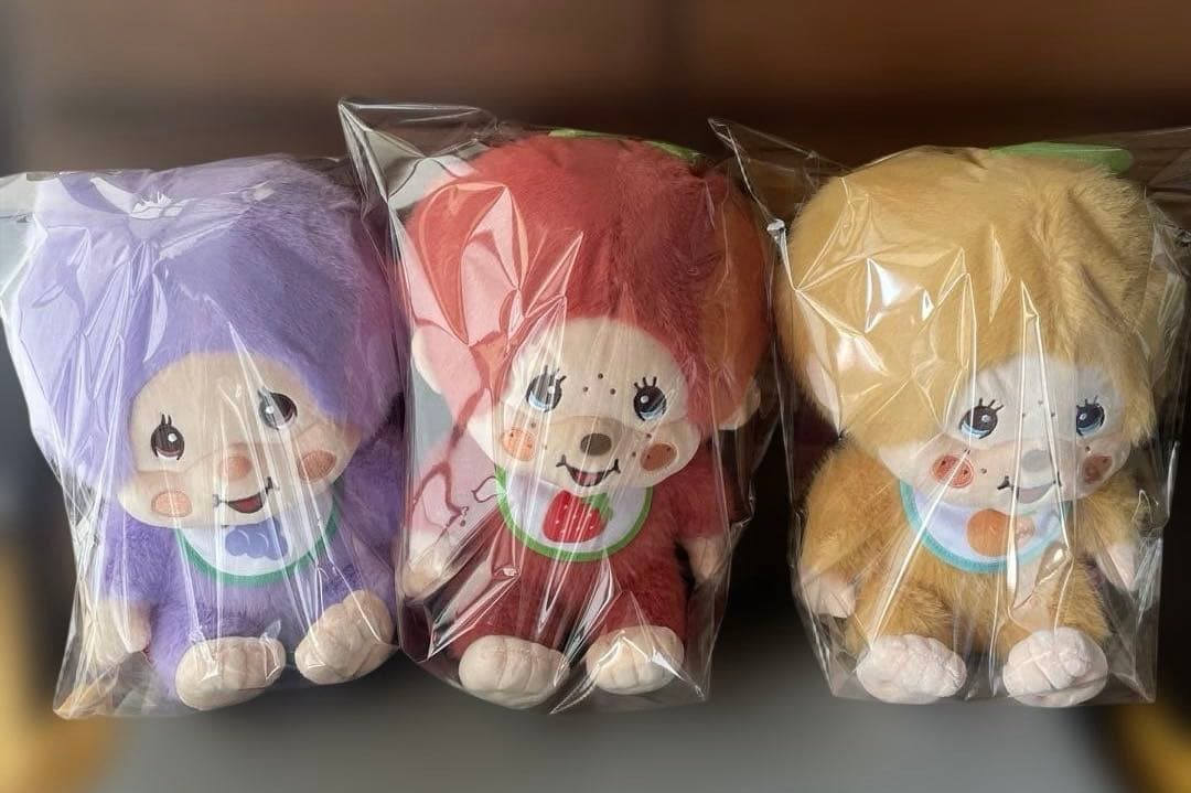 モンチッチ　フルーツLサイズぬいぐるみ ぶどう　　いちご　みかん　　3種