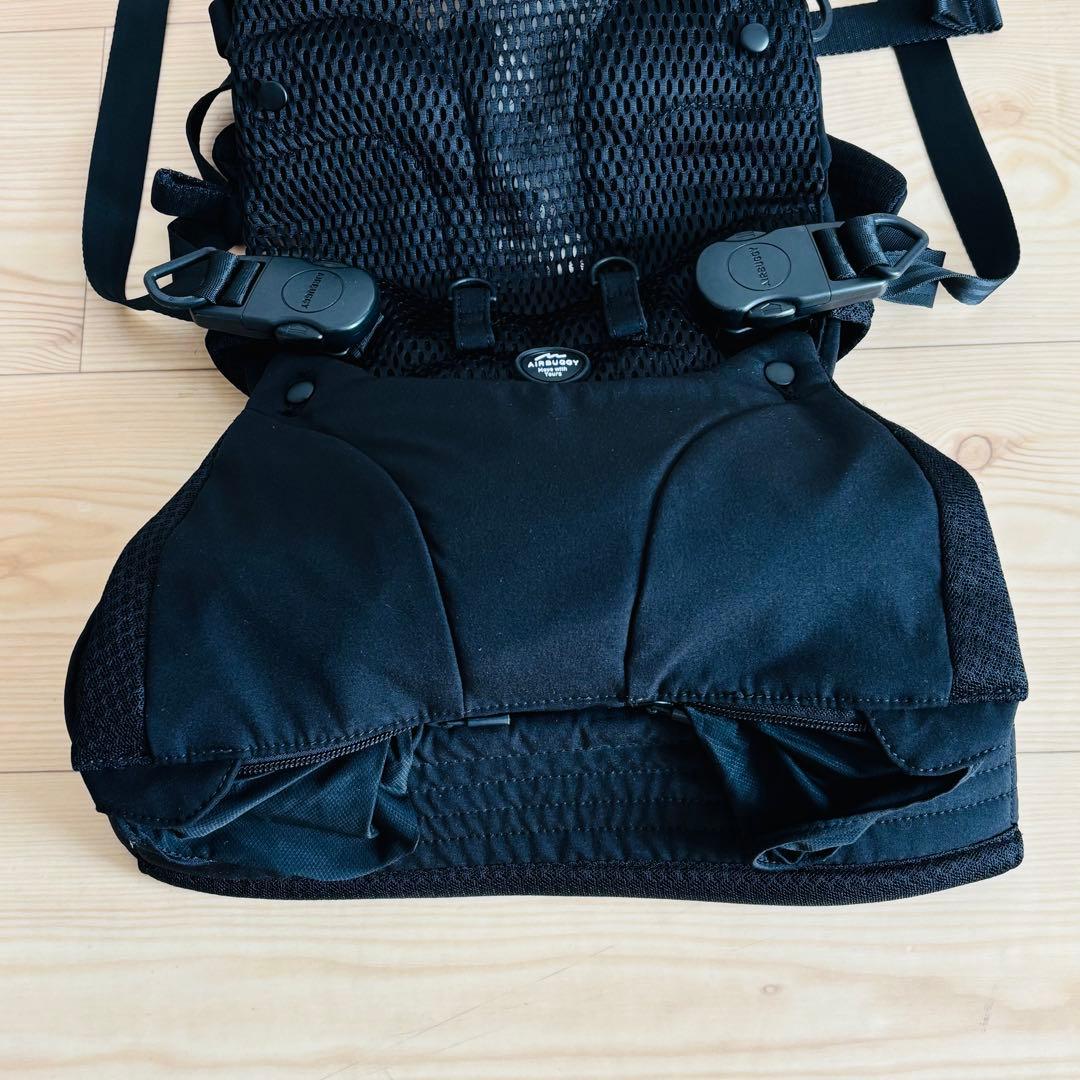 エアバギーベビーキャリアベーシックプラス　黒　美品　抱っこ紐　3way