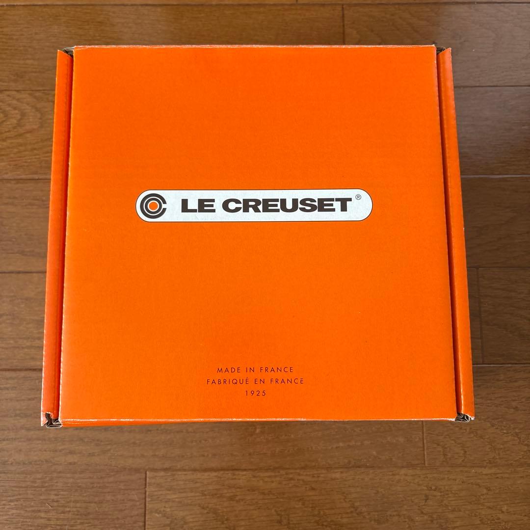 新品未使用/ルクルーゼ/ココットフルール/20cm/2L