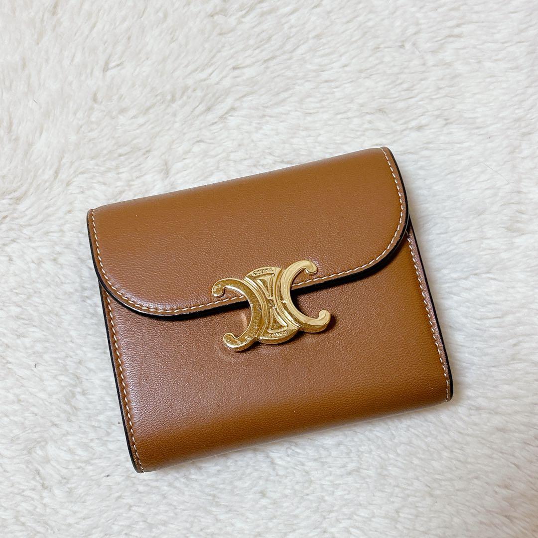 CELINE セリーヌ トリオンフ 三つ折り財布 ブラウン ゴールド金具 箱付