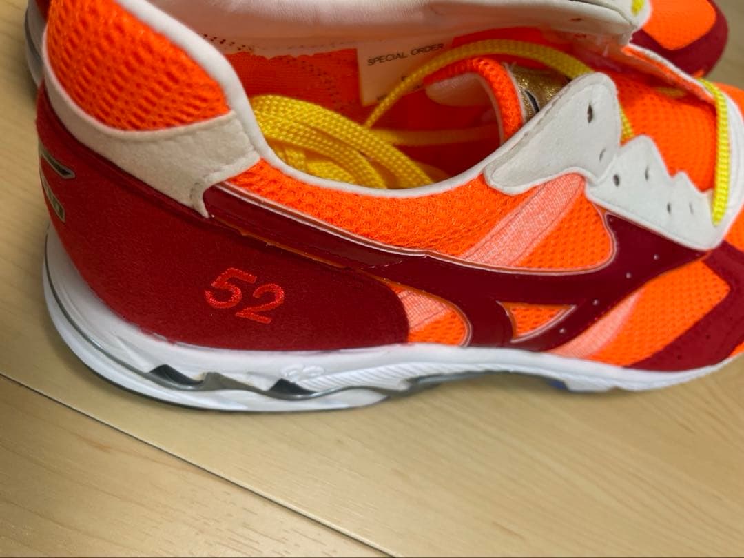小渕健太郎　ランニングシューズ　52足限定　コブクロ　直筆サイン