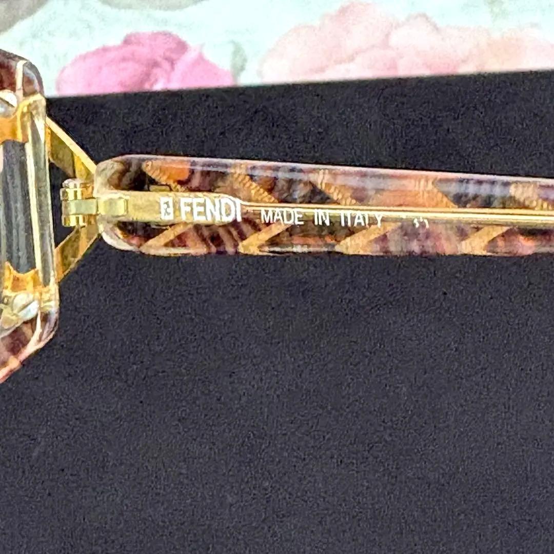 FENDIフェンディ サングラス ゴールド金具　美品