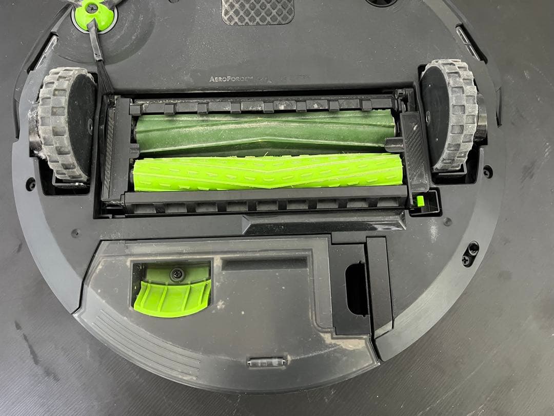 iRobot ルンバ j9+ 自動ゴミ収集 Clean Base RVE-Y2