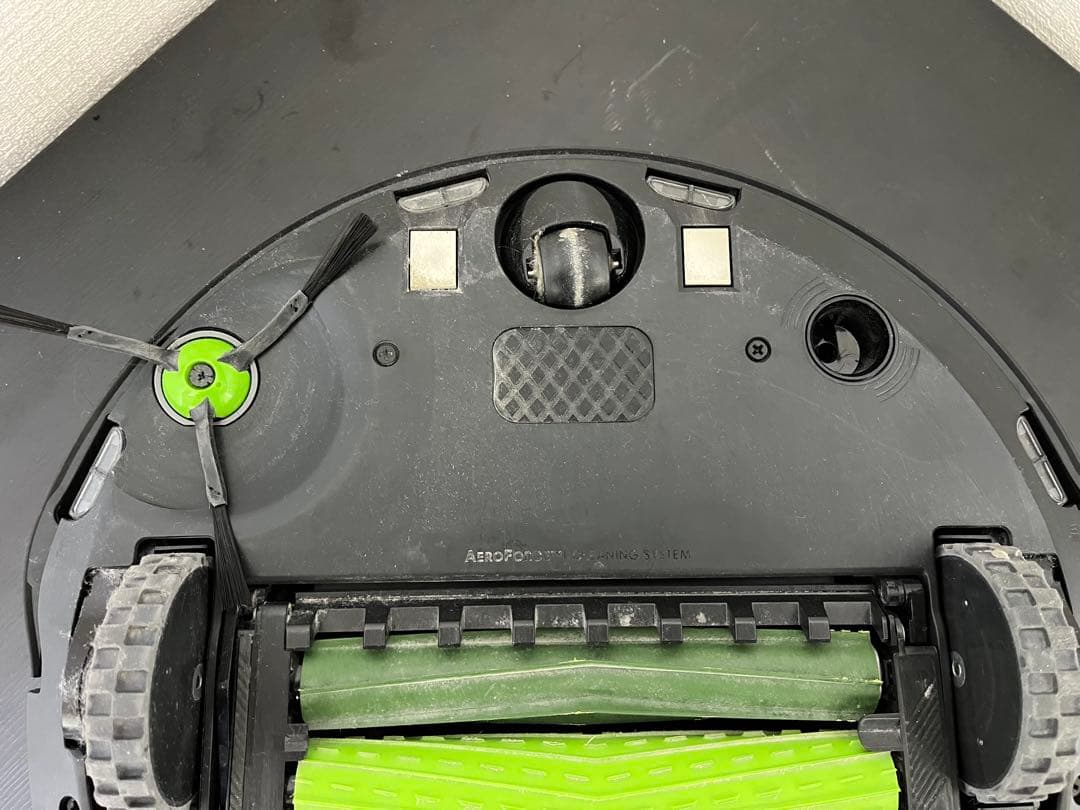 iRobot ルンバ j9+ 自動ゴミ収集 Clean Base RVE-Y2