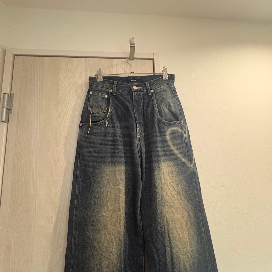 【最安値】【美品】EMODA グラフィックルーズジーンズ　インディゴ