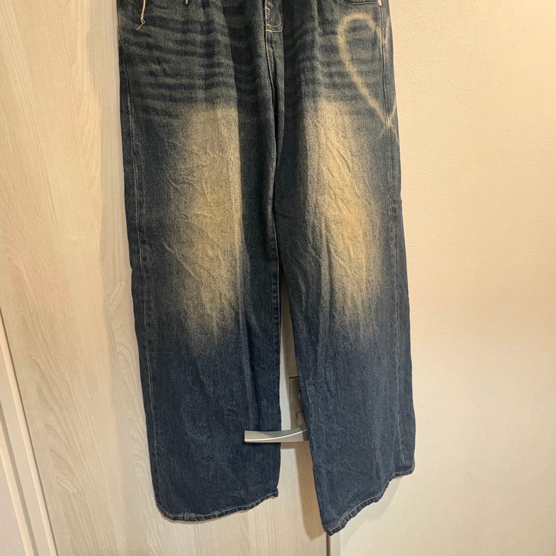 【最安値】【美品】EMODA グラフィックルーズジーンズ　インディゴ